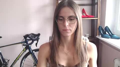 Megi online show from 04.03.26