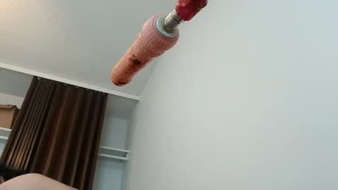 meheriuk68 online show from 10.18.25