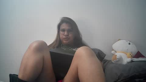 Snapshot of meichangcb chatting on 12.27.24 mei chang online show from 12.27.24