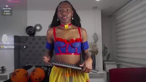 Snapshot of meilybarbie chatting on 10.17.25 meilybarbie online show from 10.17.25