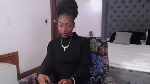 Snapshot of meilybarbie chatting on 10.24.25 meilybarbie online show from 10.24.25