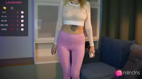 Snapshot of mel_collins chatting on 11.03.25 MELANIE  PVT ONLY 60TK PER MIN online show from 11.03.25