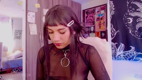 Melissa  -  -  Please help me to reach 100 thumbs up online show from 10.02.25