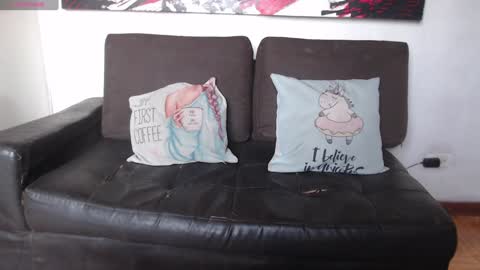 Snapshot of mel_raise chatting on 01.07.25 mel raise online show from 01.07.25