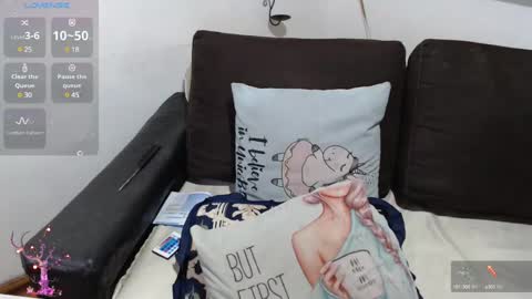 Snapshot of mel_raise chatting on 02.28.25 mel raise online show from 02.28.25