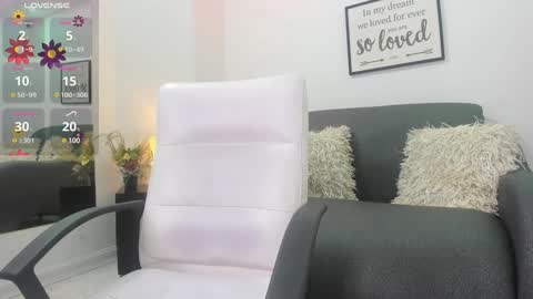 melan_owen online show from 12.19.24