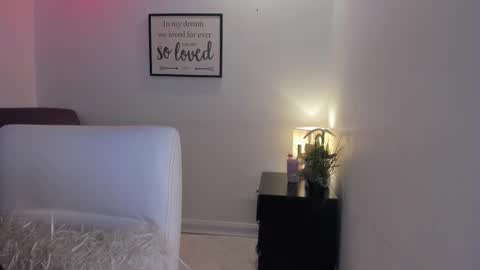 melan_owen online show from 11.27.25