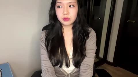 Snapshot of melana_love chatting on 03.04.25 Melana online show from 03.04.25