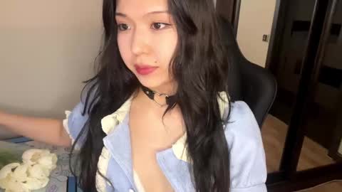 Snapshot of melana_love chatting on 03.08.25 Melana online show from 03.08.25