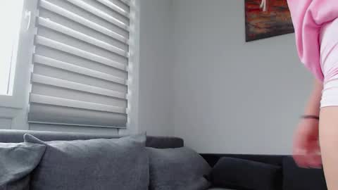 Snapshot of melani_a chatting on 04.07.26 Melania online show from 04.07.26