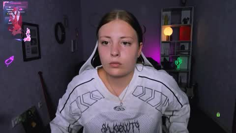 melani_bumm online show from 09.22.25
