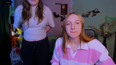 melani_bumm online show from 10.27.25