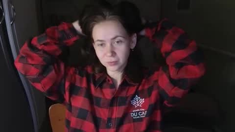 Mila online show from 11.22.25