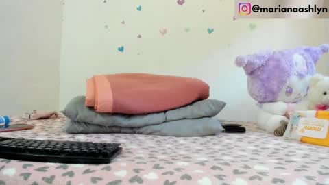 Melanie Independent model online show from 02.15.25