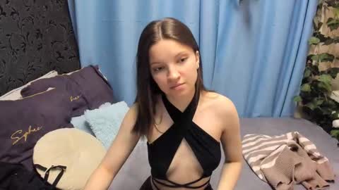 Melanie online show from 11.18.25