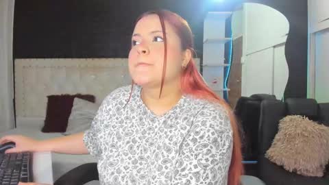 Melanie  online show from 03.11.25