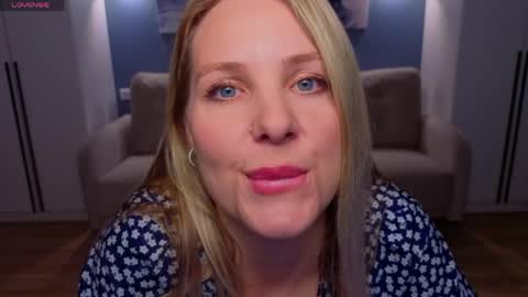 Melanie Bennett online show from 05.21.26