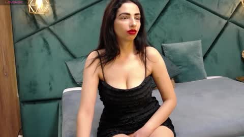 Snapshot of melanieboydd chatting on 02.26.25 melanieboydd online show from 02.26.25