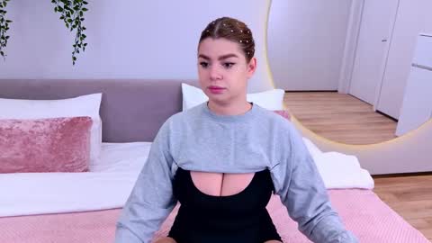 Melanie online show from 11.07.25