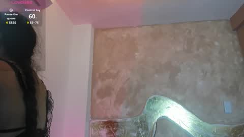 Melaniecooper online show from 10.20.25