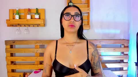 Melanie online show from 01.03.25