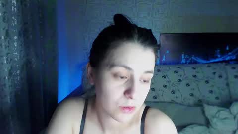 Melanie Milena online show from 02.11.25