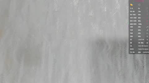 Snapshot of melanierioss_ chatting on 10.29.25        online show from 10.29.25