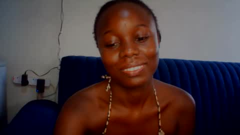 Snapshot of melanin_sassy96 chatting on 03.07.26 bad lil shawry online show from 03.07.26