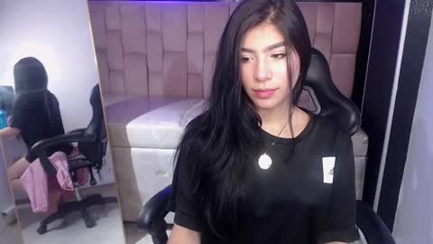 Melanny online show from 09.12.25