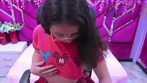 Melany online show from 11.22.25