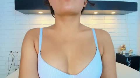 Melanny garcia online show from 09.13.25