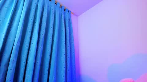 Snapshot of melanny_skies chatting on 09.29.25 Melanny online show from 09.29.25