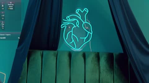 Snapshot of melany_blair chatting on 01.10.25 Melany online show from 01.10.25