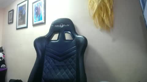 Snapshot of melany_isabella chatting on 03.03.25 melany online show from 03.03.25