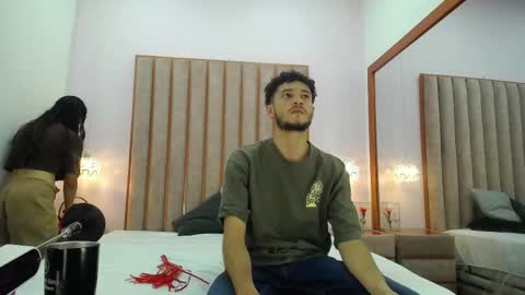 melanyandethan online show from 10.19.25