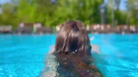 Adel online show from 10.18.25