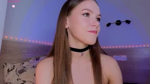 Melee Eva online show from 01.11.26