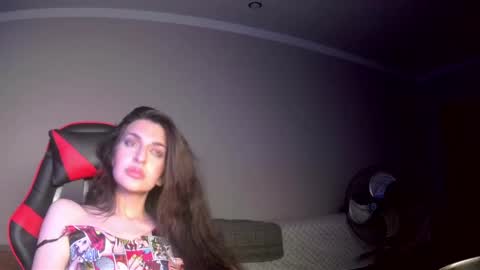 melena_caramel online show from 06.03.26