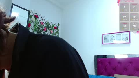 Azul online show from 02.04.25