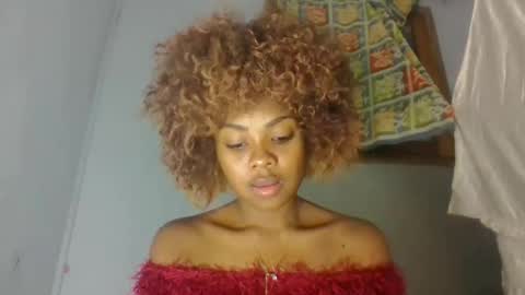 Snapshot of meliana98 chatting on 10.14.25 meliana98 online show from 10.14.25