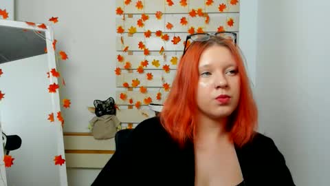 Snapshot of melibooo chatting on 10.16.25 Meli online show from 10.16.25