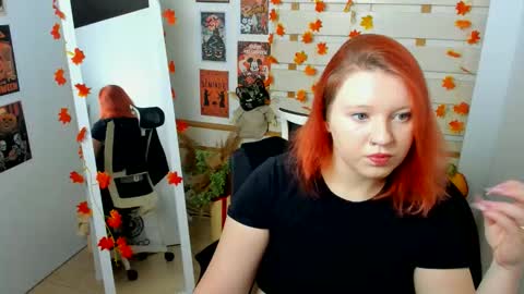 Snapshot of melibooo chatting on 10.18.25 Meli online show from 10.18.25