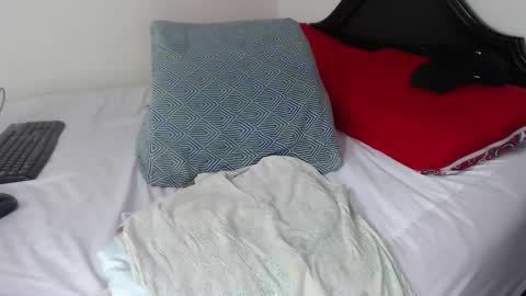 Snapshot of melihotxxx chatting on 02.11.25 melihotxxx online show from 02.11.25