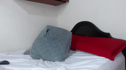 Snapshot of melihotxxx chatting on 03.11.25 melihotxxx online show from 03.11.25