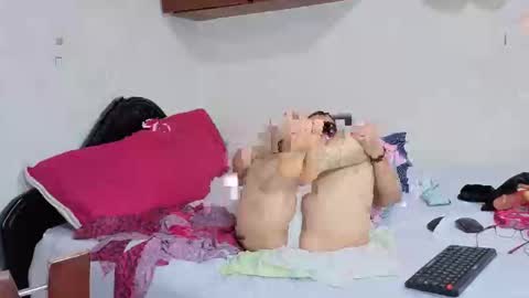 Snapshot of melihotxxx chatting on 09.23.25 melihotxxx online show from 09.23.25