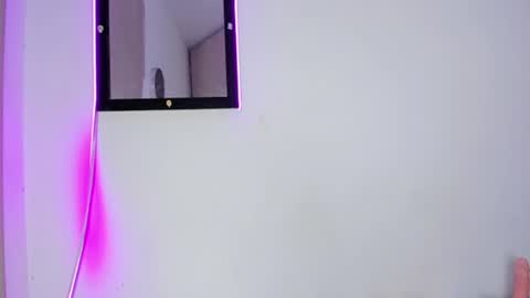 M E L I N A  online show from 06.11.26