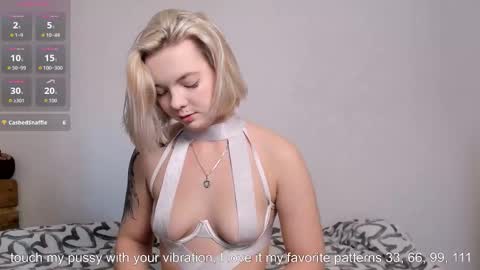 Snapshot of melinamonroe chatting on 10.24.25 My name is Melina online show from 10.24.25