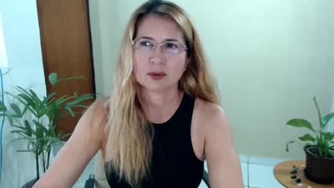 Melinda online show from 04.03.26