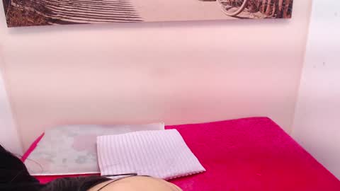 Snapshot of melisa_torrez chatting on 01.27.25 melisa online show from 01.27.25