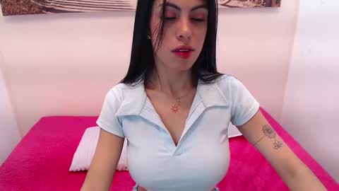 Snapshot of melisa_torrez chatting on 03.07.25 melisa online show from 03.07.25